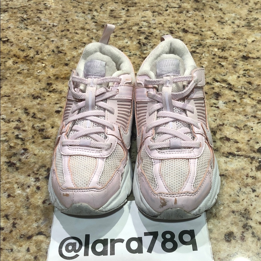 Nike Vomero 5
